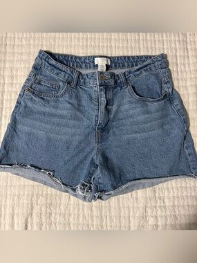 H&M Medium Blue Frayed Hem Denim Shorts